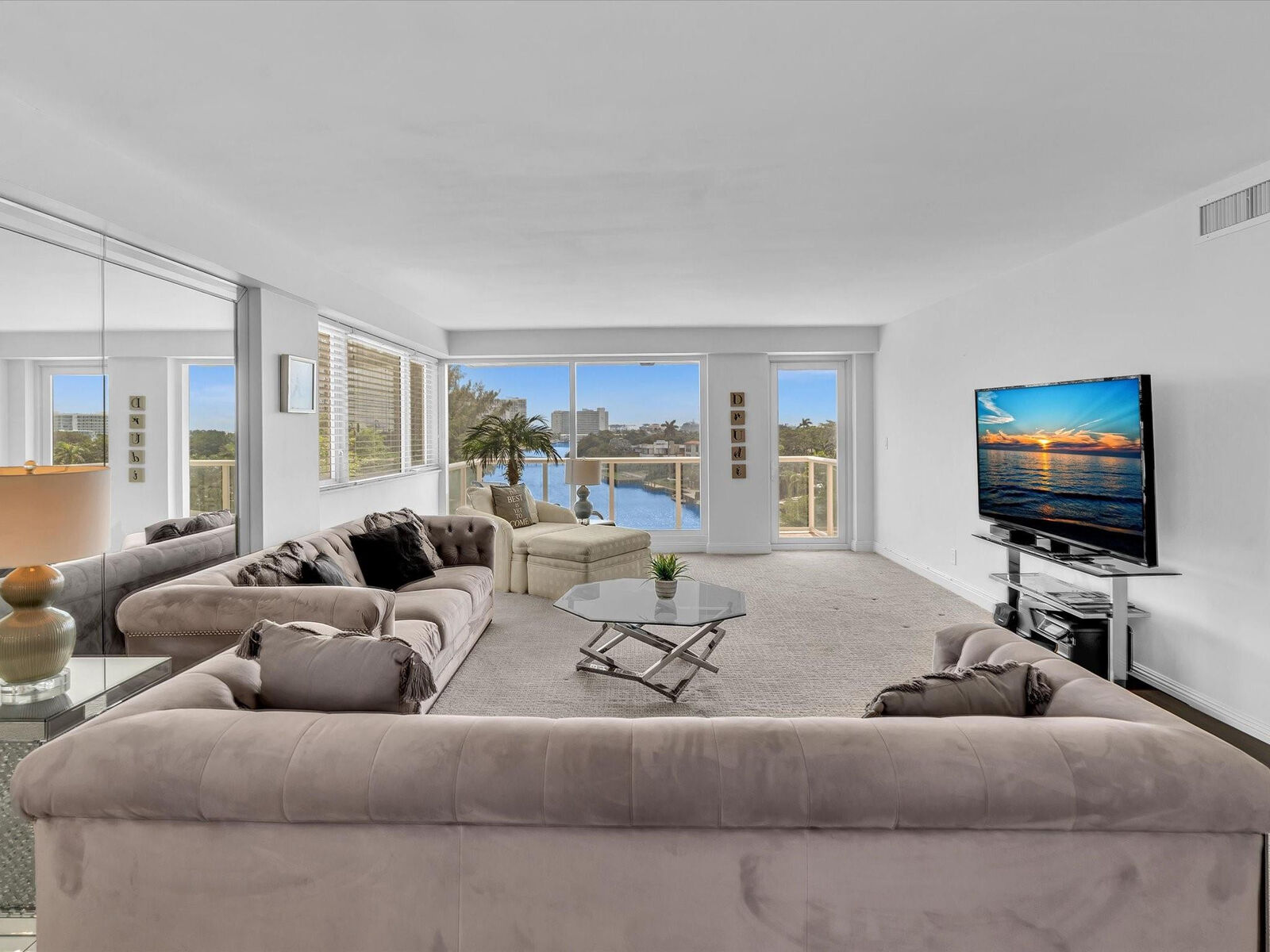 Property Photo: 3000 Holiday Drive 603 FL 33316