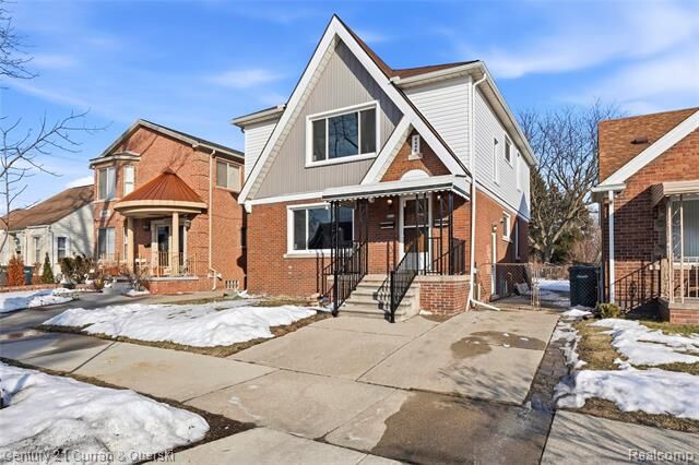 Property Photo:  6640 Yinger Avenue  MI 48126 