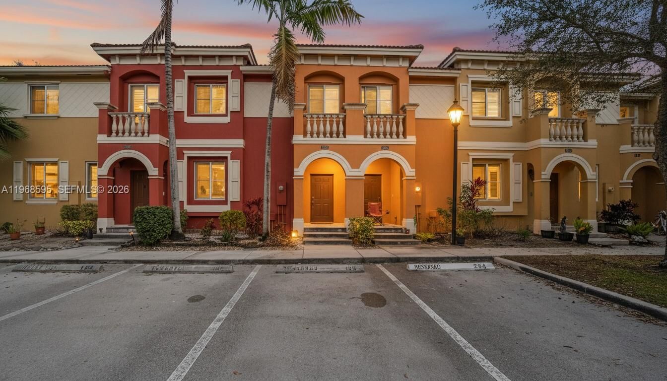 Property Photo:  1855 SW 89th Ter 1855  FL 33025 