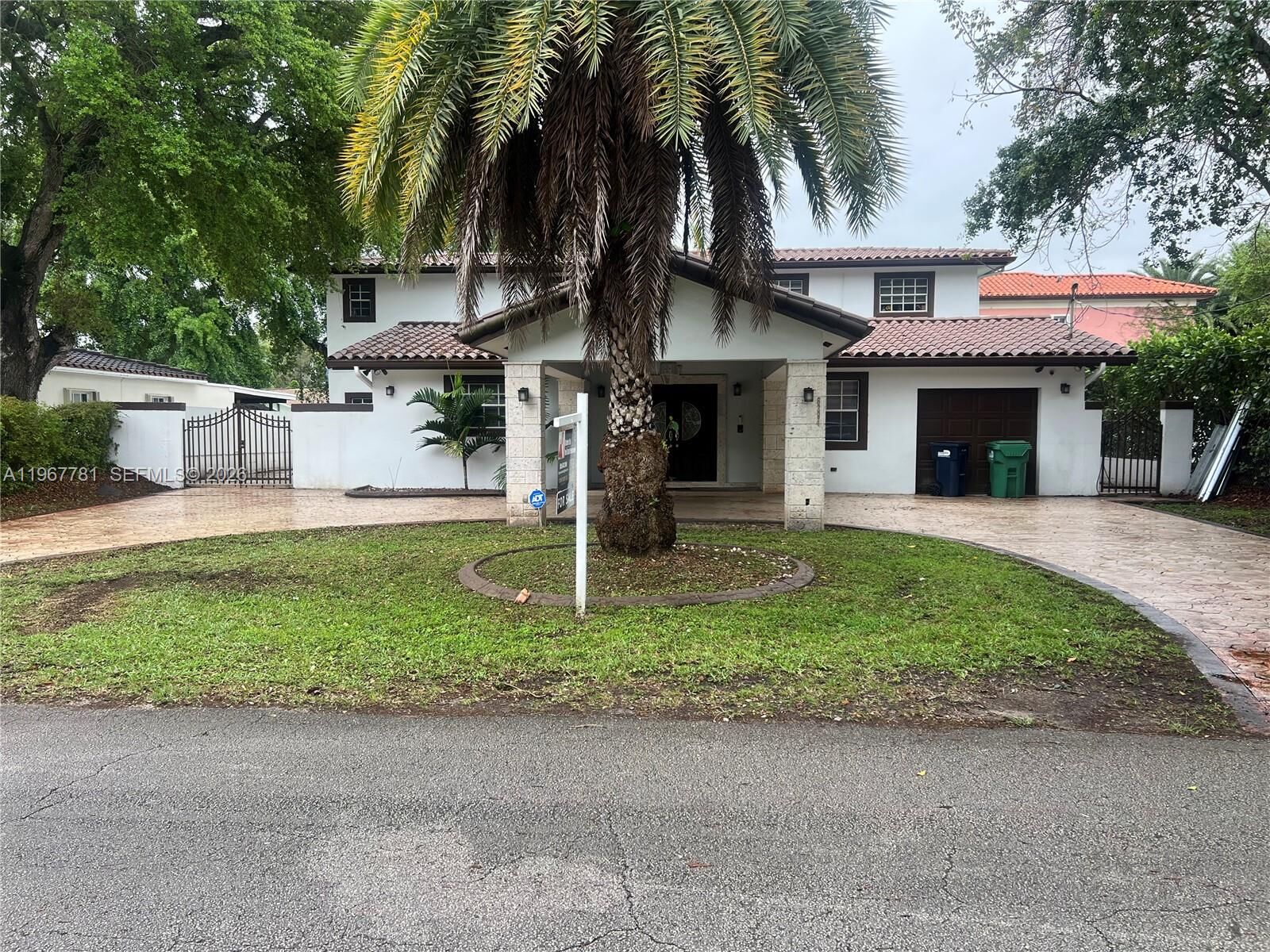 Property Photo:  6284 SW 26th St  FL 33155 