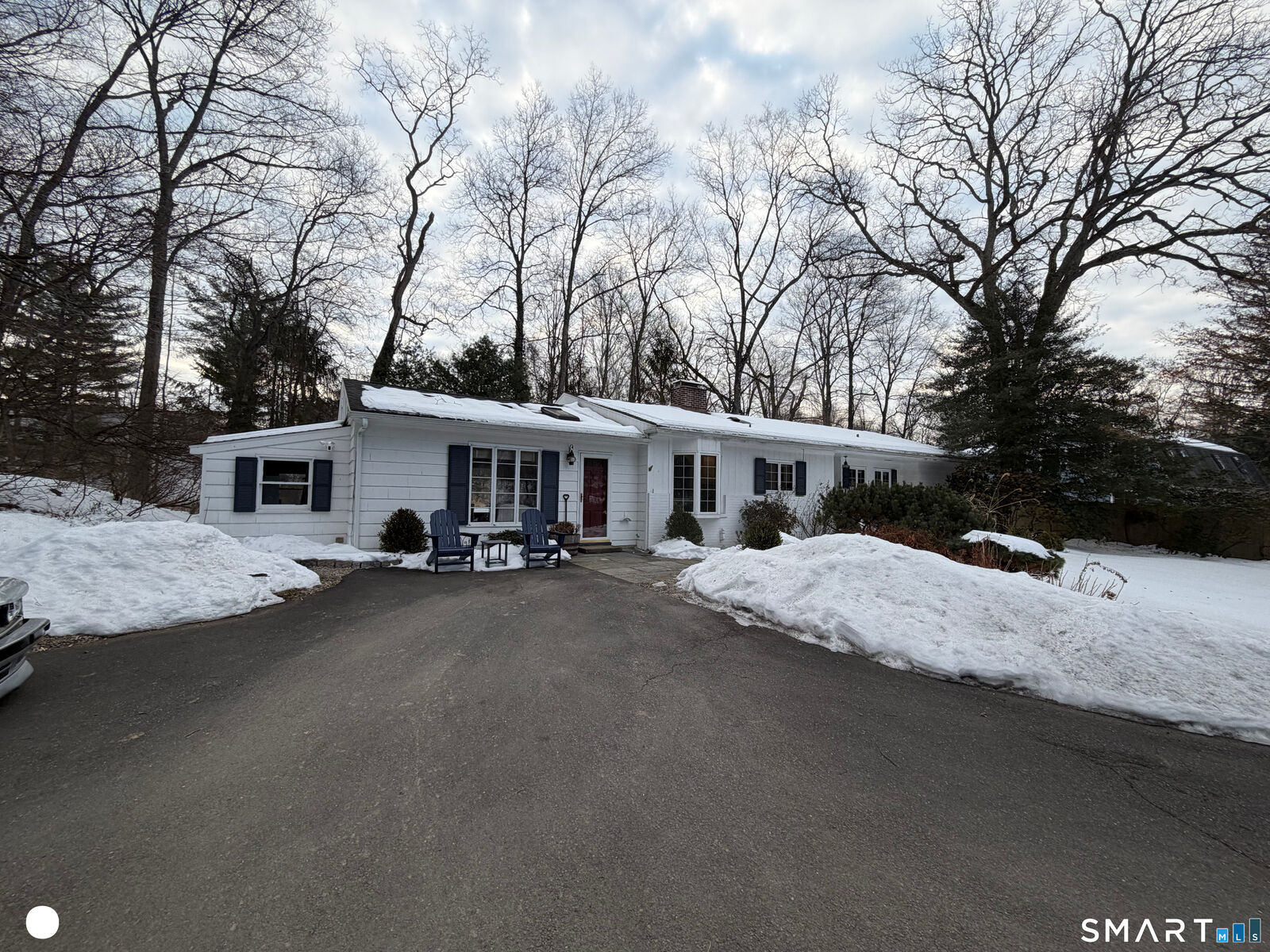 Property Photo:  20 Arrowhead Road  CT 06897 