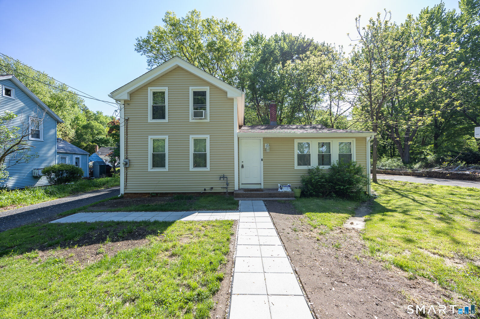 Property Photo:  140 South Water Street  CT 06088 