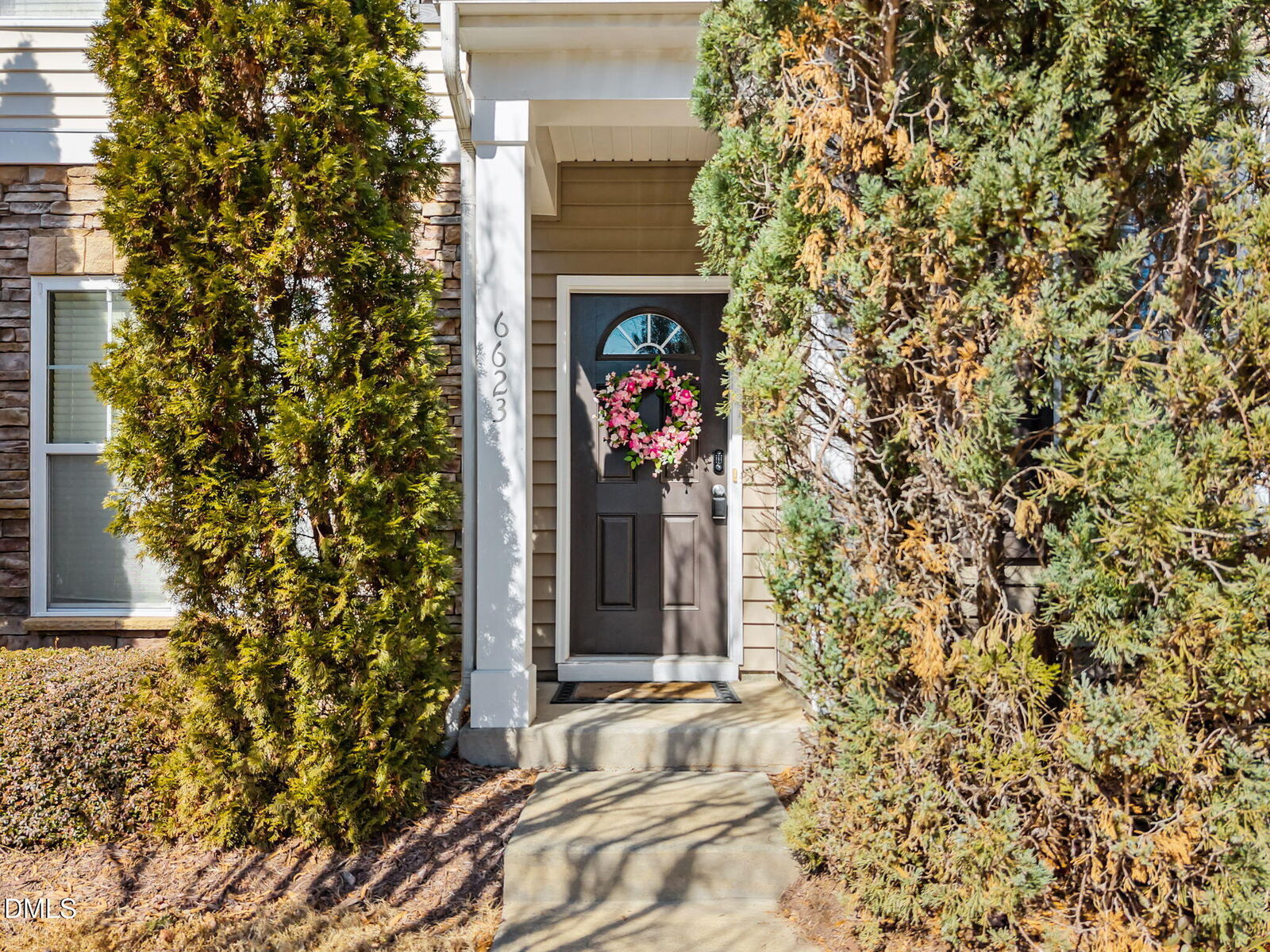 Property Photo: 6623 Clarksburg Place NC 27616