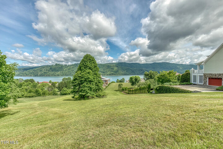 Property Photo:  Lot 82 Harbour View Road  TN 37640 