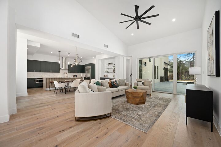 Property Photo:  1119 Fairmount Avenue  TX 78704 