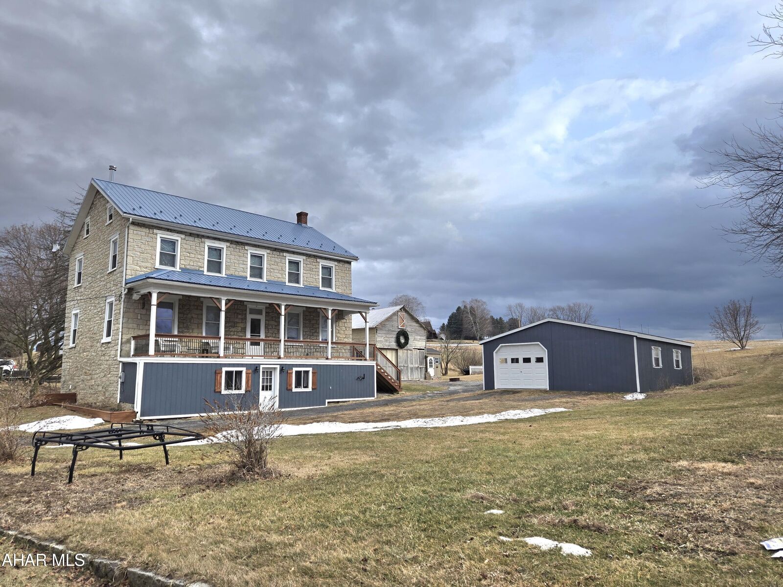 Property Photo:  370 Chestnut Street  PA 16664 