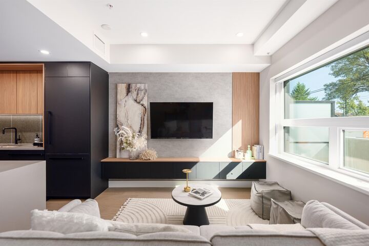 135 W 41st Avenue — photo 1