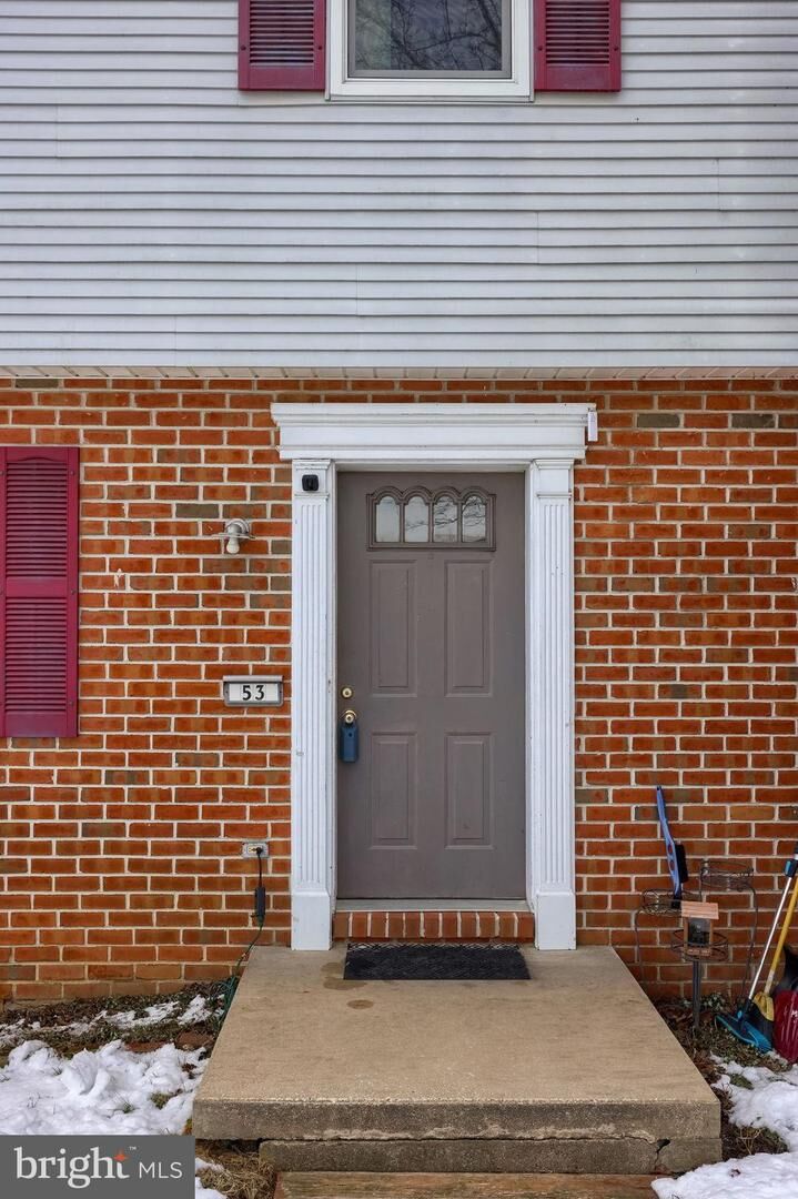 Property Photo:  53 Oriole Drive  PA 17522 