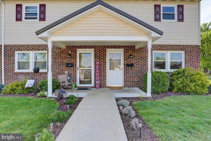 Property Photo: 217-219 N Linden Avenue PA 17225