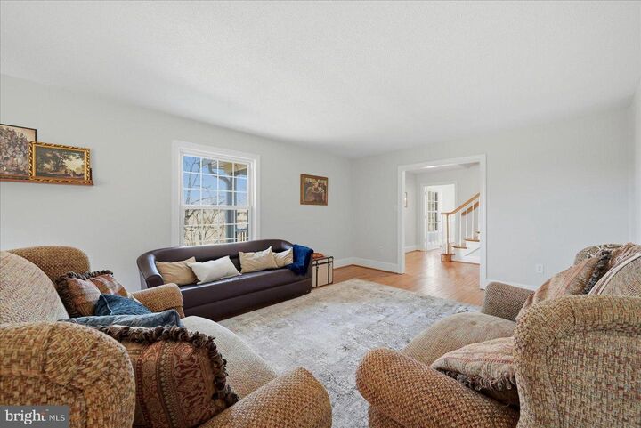 Property Photo: 420 Luray Avenue VA 22630