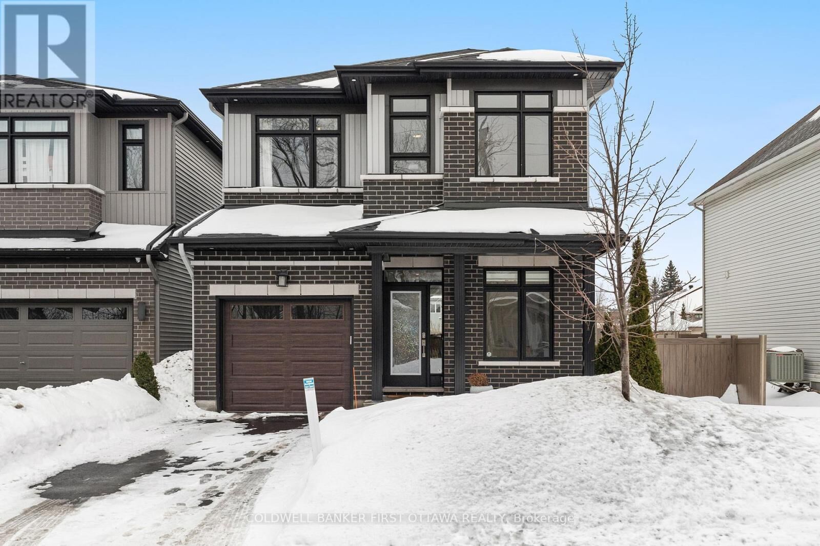 Property Photo: 43 Deerfox Drive ON K2J 4V1