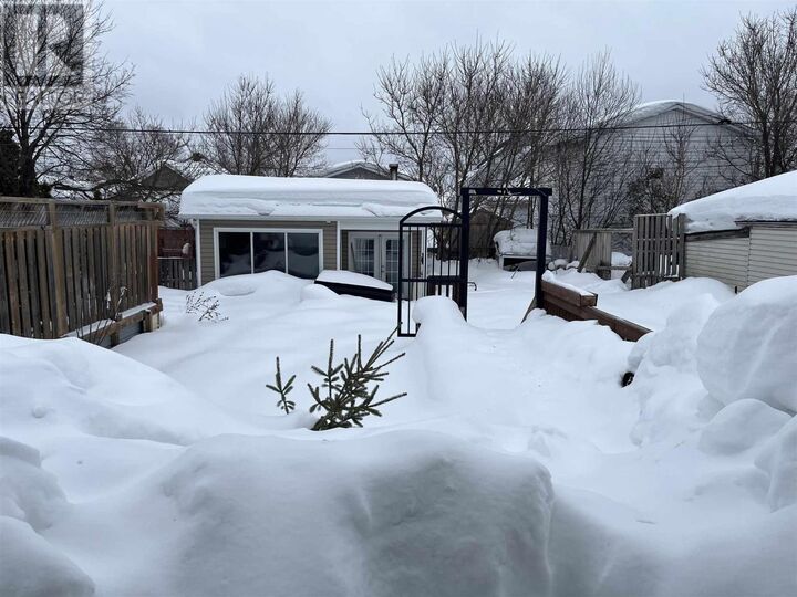 Photo de la propriété: 348 First Ave ON P6C 4P1