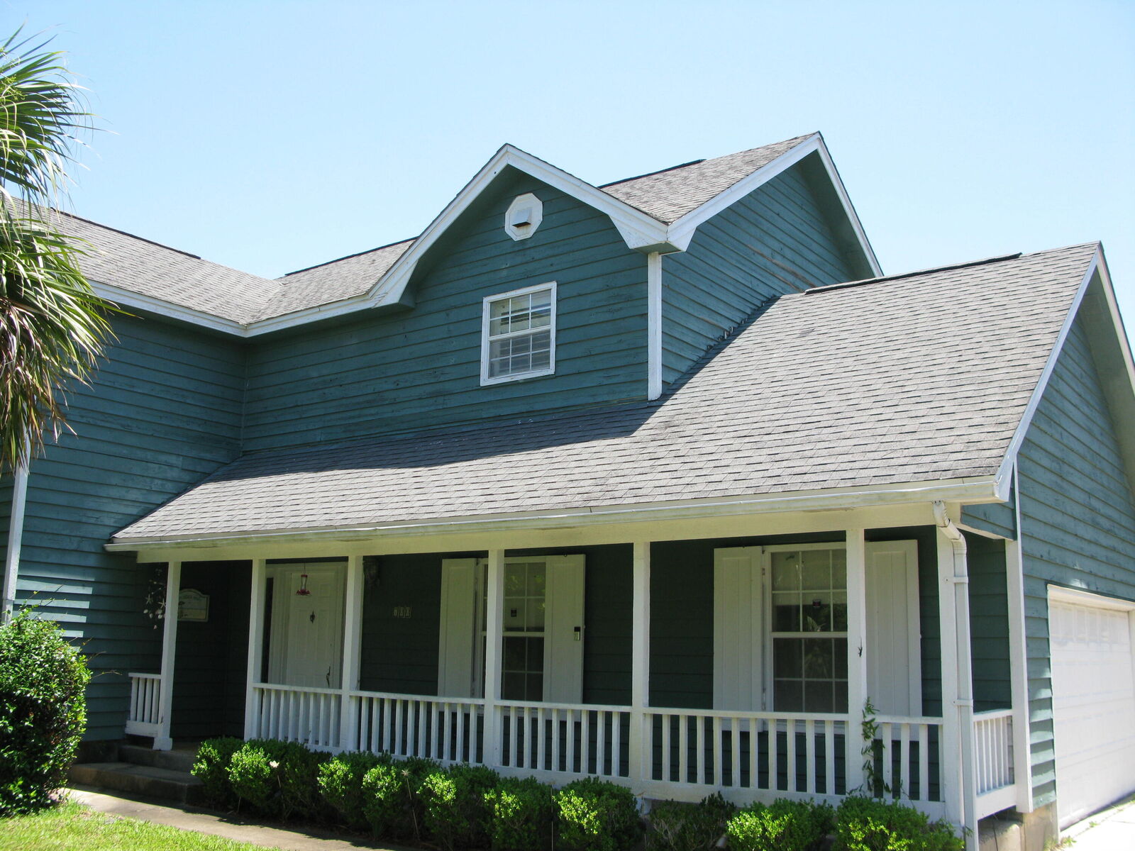 Property Photo:  700 Sailfish Drive  FL 32548 