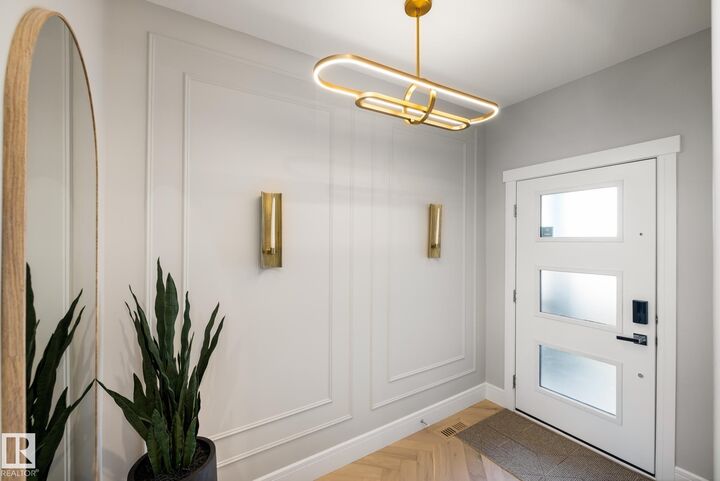 Property Photo: 17427 7 Street NE AB T5Y 4E7
