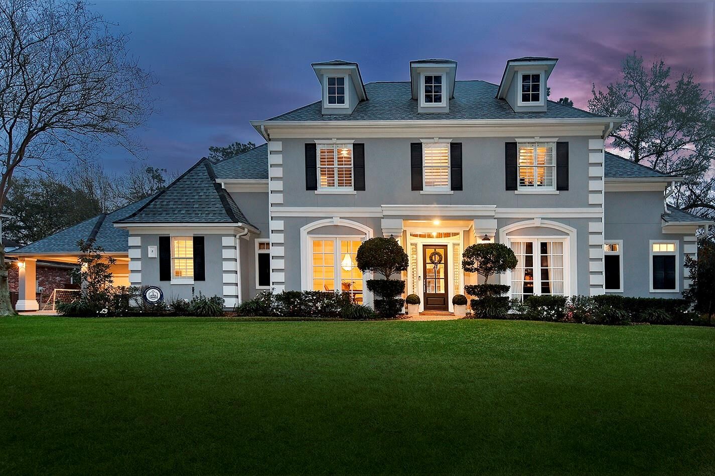 Property Photo: 2 Graceful Elm Court TX 77381