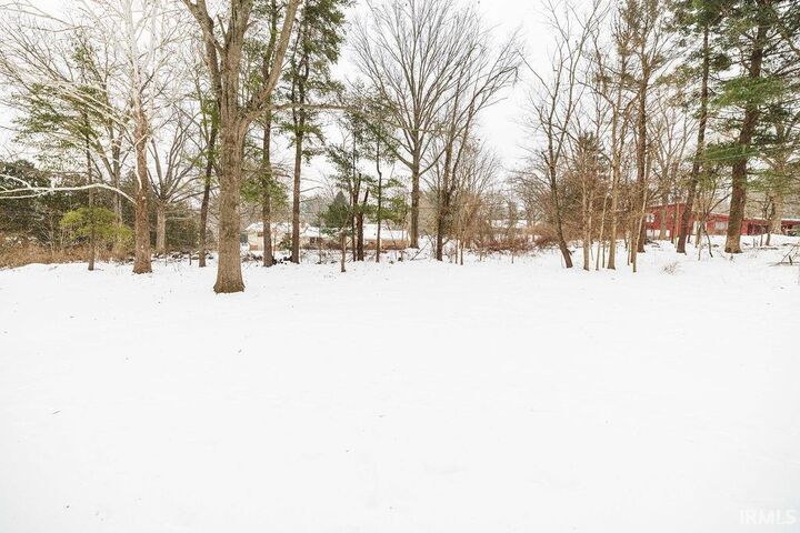 Property Photo: 633 S Ravencrest Avenue IN 47401