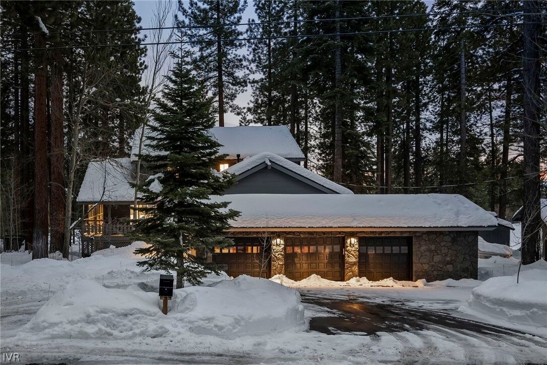 Property Photo:  881 Donna Drive  NV 89451 