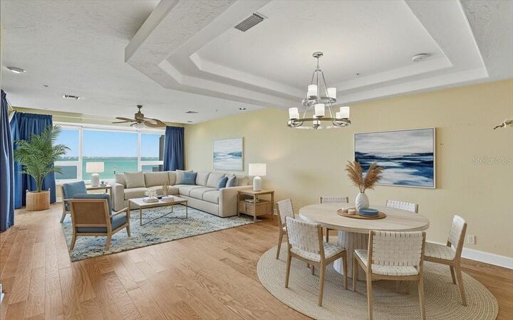 Property Photo:  380 Gulf Of Mexico Drive 515  FL 34228 