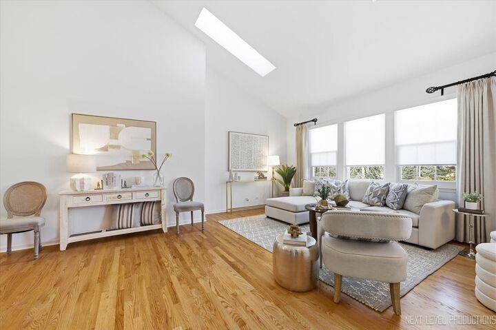 Property Photo: 869 Cambridge Drive IL 60510