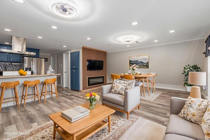 Property Photo:  221 Crestmont St  TX 77364 