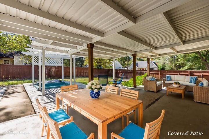 Property Photo:  421 House Street  TX 75904 