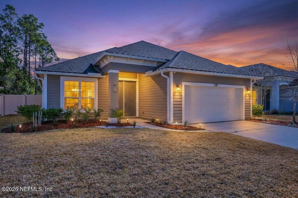 Property Photo:  3091 Firethorn Avenue  FL 32073 