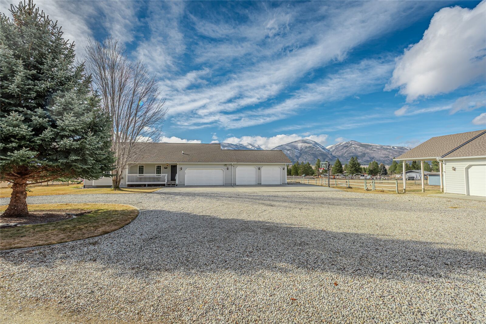 Property Photo: 193 Cormoret Loop MT 59833