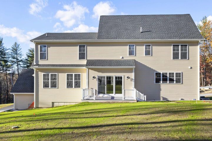 Property Photo:  3 Colonel Rolls Drive  MA 01886 