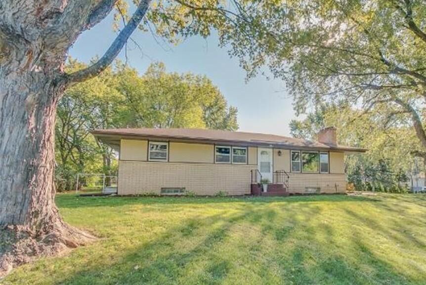 Property Photo: 183 3rd Avenue SE MN 55112