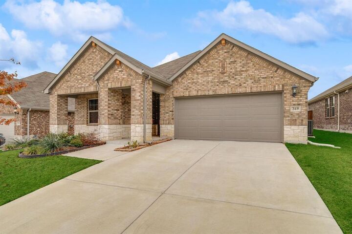 Property Photo: 269 Sunshine Lane TX 75166