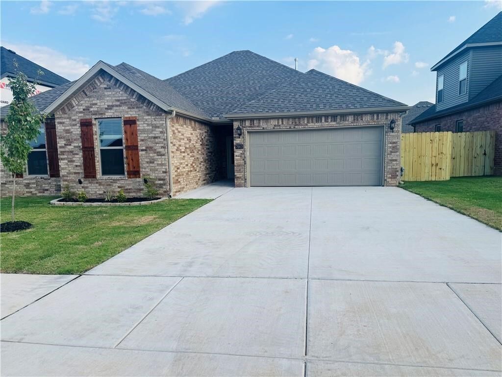 Property Photo: 6604 SW Orange Avenue AR 72713