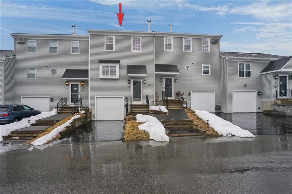 Property Photo: 565 Quaker Lane 32 RI 02893