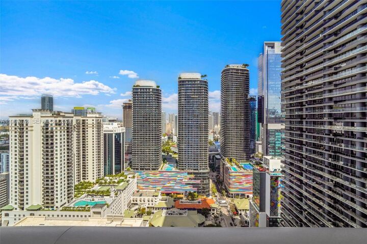 Property Photo:  1100 S Miami Ave 3508  FL 33130 