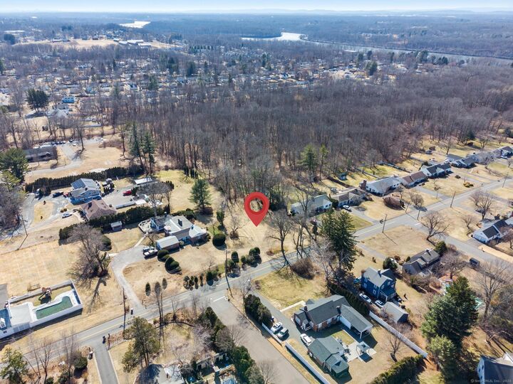 Property Photo: 1.5 Bridge Lane CT 06082