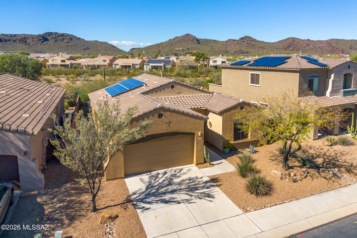 Property Photo:  8523 N Shadow Wash Way  AZ 85743 