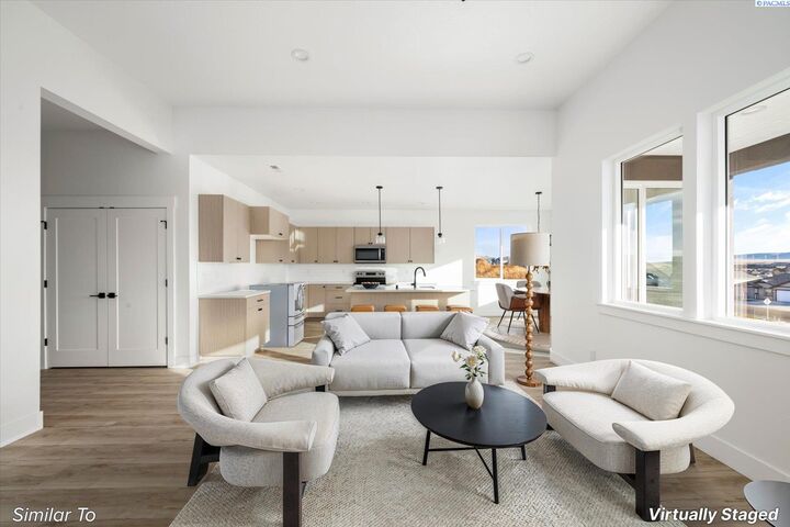 Property Photo:  1145 Fairhaven Loop 12  WA 99352 