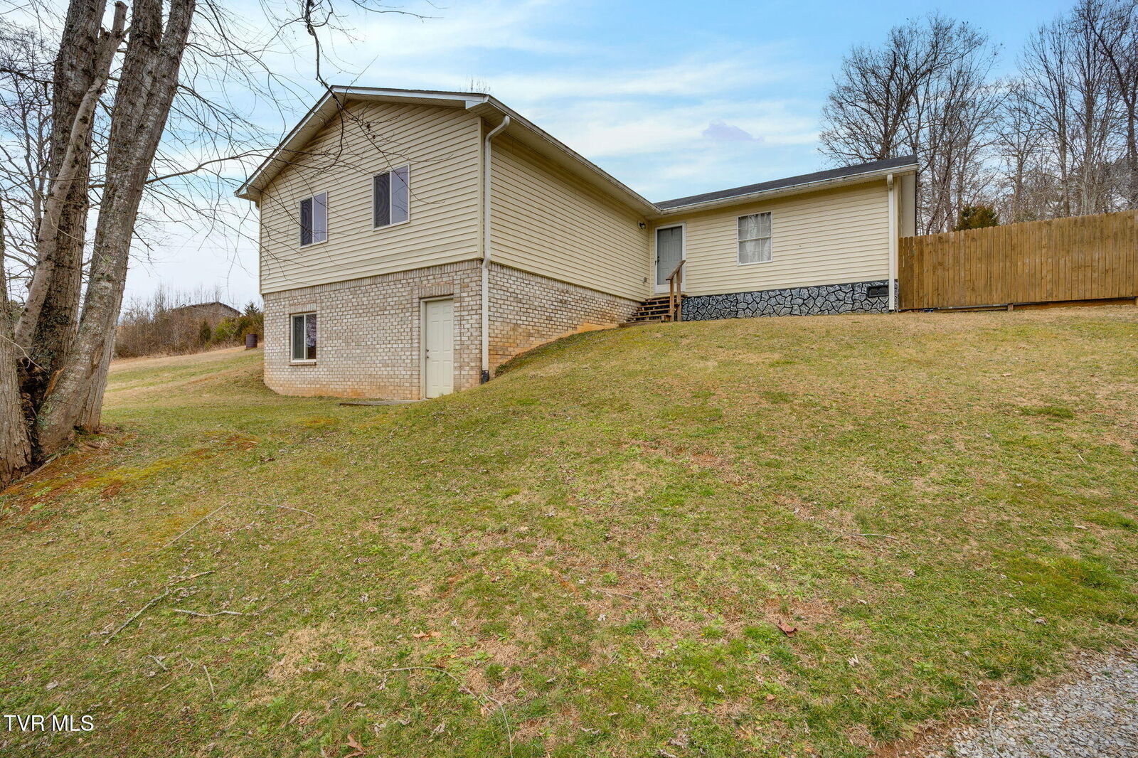 Property Photo:  127 Clay Drive  VA 24221 