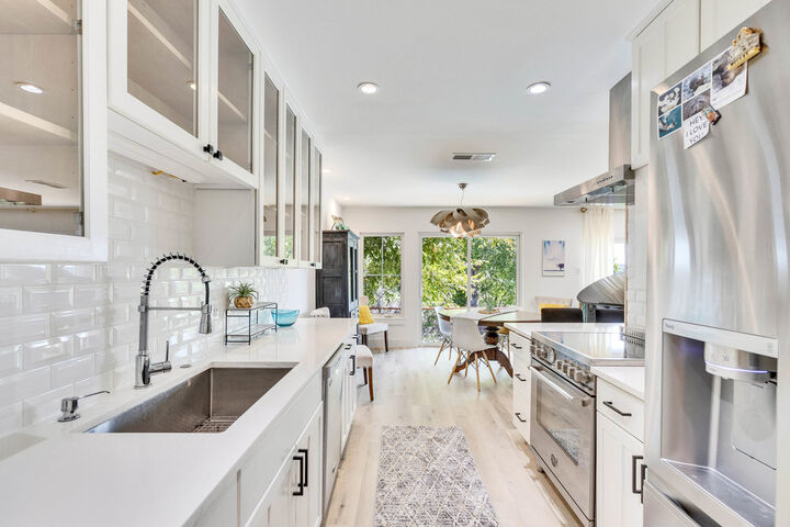 Property Photo:  2419 Trail Of Madrones  TX 78746 