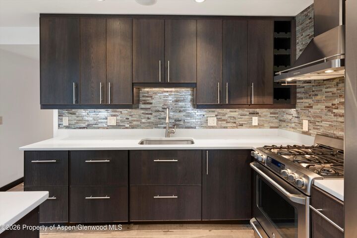 Property Photo:  34 Lower Woodbridge Road 190  CO 81615 