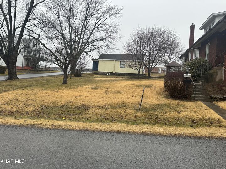 Property Photo:  1518 27th Avenue  PA 16601 