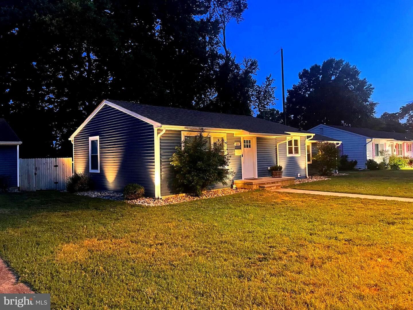Property Photo: 301 Lilac Lane DE 19973
