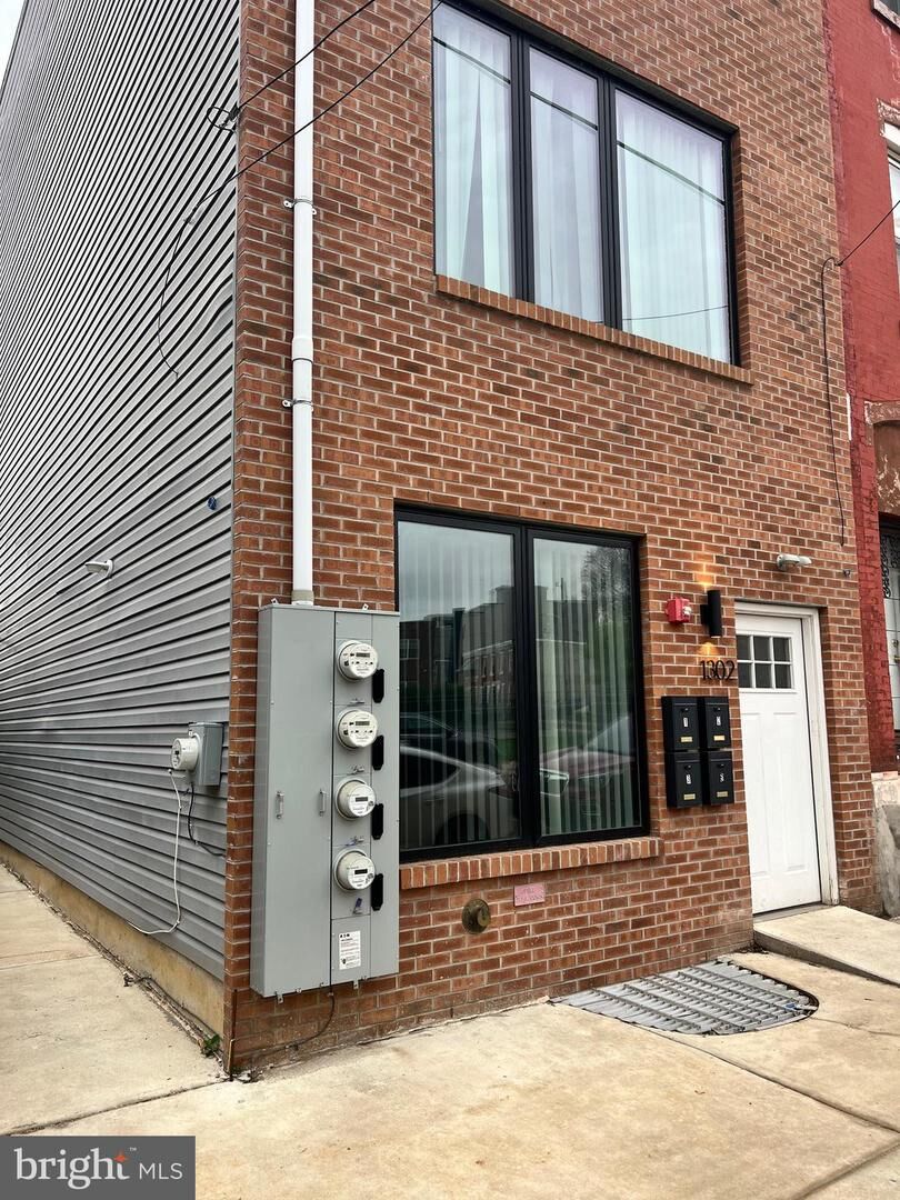 Property Photo: 1302 N 22nd Street 1 PA 19121