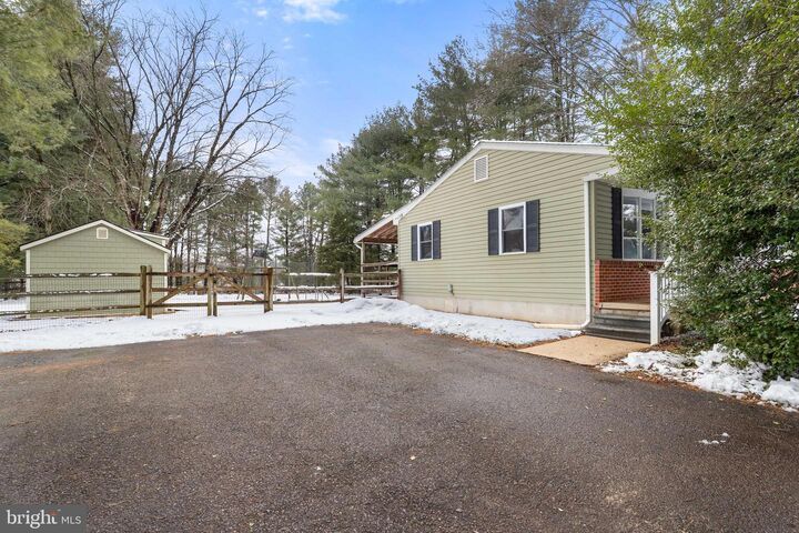 Property Photo: 900 New Bridge Road MD 21911