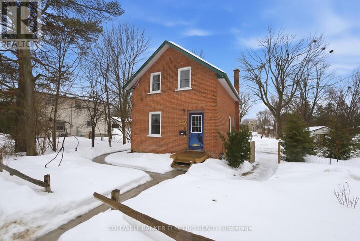 Property Photo:  607 Armour Road  ON K9H 1Z3 