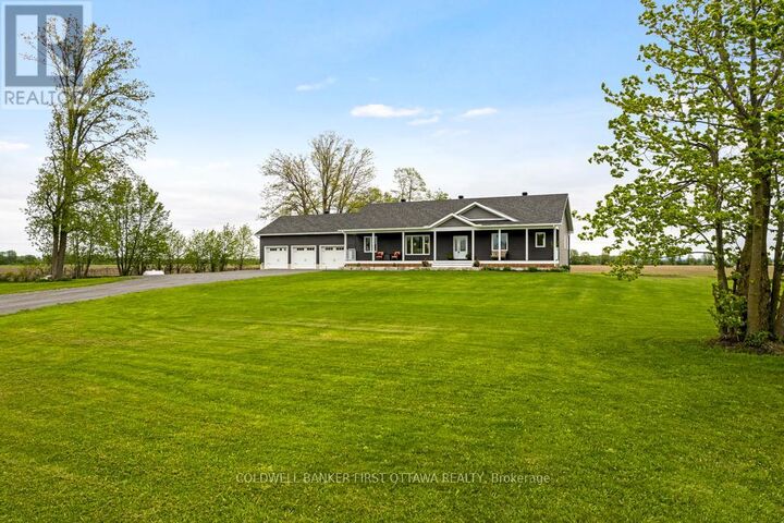 Property Photo:  800 Waba Road  ON K0A 2X0 