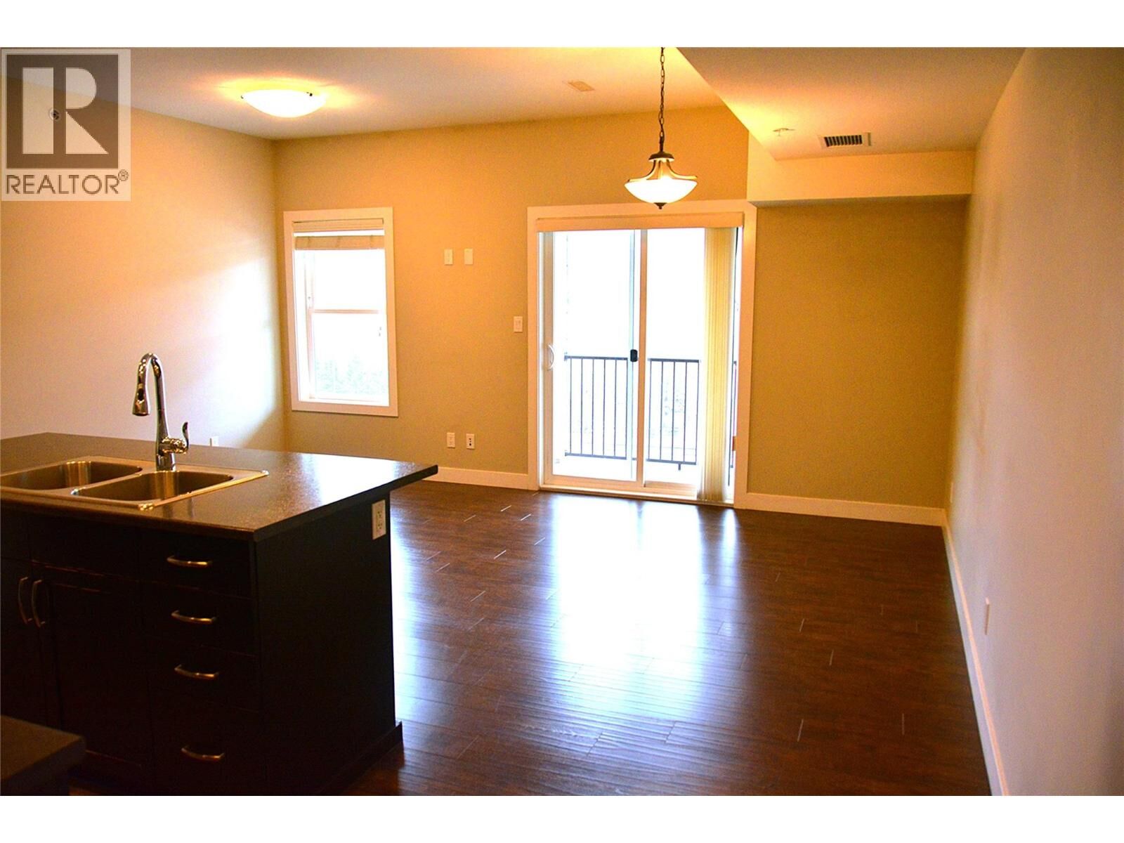 Property Photo:  5170 Dallas Drive 509  BC V2C 0C7 