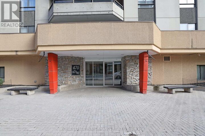 Property Photo:  470 Laurier Avenue West 1701  ON K1R 7W9 