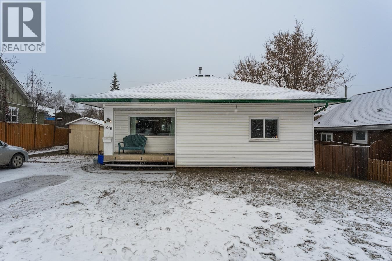 Property Photo:  2020 Ross Crescent  BC V2M 1Y5 