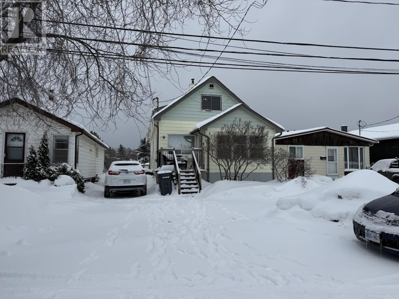 Property Photo:  216 Ontario St  ON P7B 3G8 