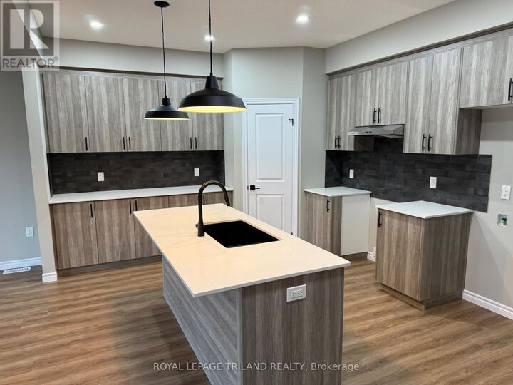 Property Photo:  3139A River Street  ON N0N 1A0 